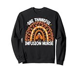 infusion iris negro Camiseta de Acción de Gracias de enfermera de infusión para mujer, hombre cuenta con "One Thankful Infusion Nurse" y pavo con sombrero de enfermera, hojas de otoño con diseño bohemio arcoíris. Disfraz ideal de Acción de Gracias para enfermeras de infusión para llevar en la temporada de otoño y celebrar el Acción de Gracias.