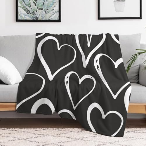 Couverture Polaire Cœur Noir Douce et Chaude Format 150×200cm