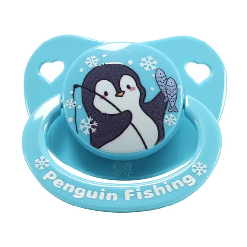 CutiePlusU Chupete Adulto con Escudo Grande y Tetina de Silicona   Libre de BPA, con Diseños Dulces para Aliviar el Estrés y la Relajación   Penguin Fishing