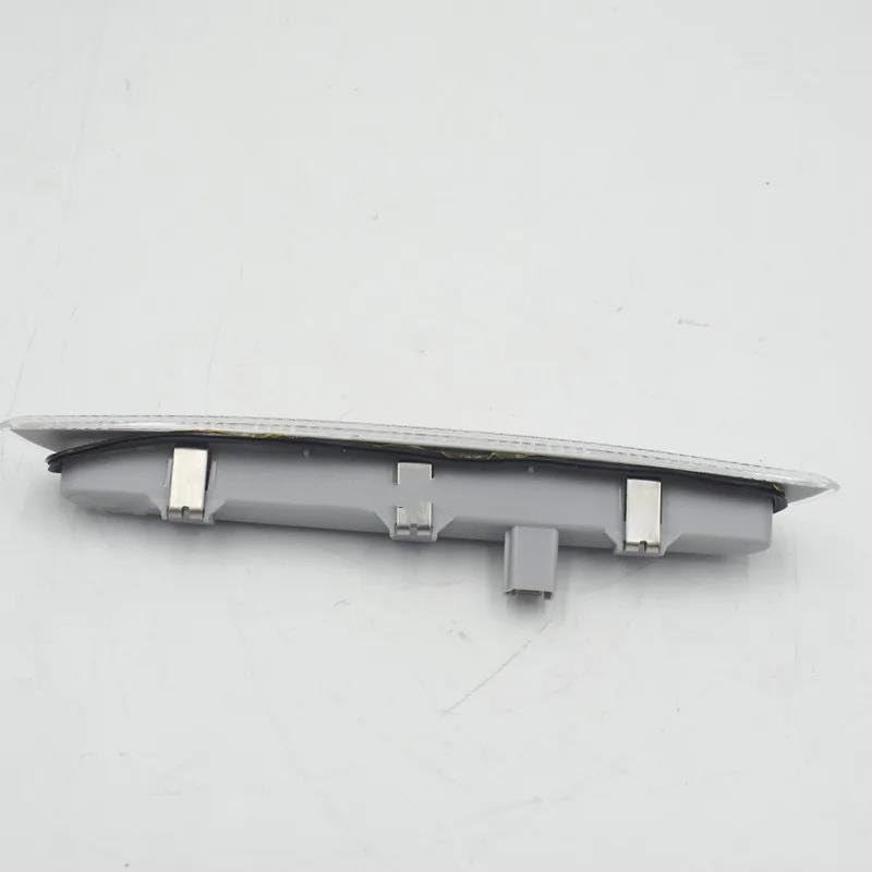 Mitsubishi Outlander derde remlicht (LED) Origineel! 8334A11
