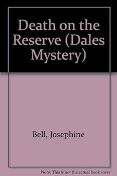 Paperback Death On The Reserve [Large Print] Book