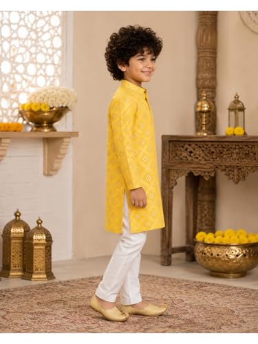 Image of superminis Boys Silver Foil Printed Kurta, Round Collar, Full Sleeves With White Pyjama Cotton Kurta Set