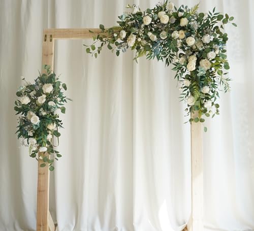 Decoración floral para arco de boda en verde y blanco
