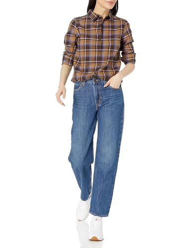 Image of Amazon Essentials Women's Regular-Fit Long-Sleeve Lightweight Plaid Flannel Shirt with Brushed Finish, Shirttail Hem
