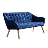 El sofá Olden muestra un acabado moderno y funcional, dispone de un tapizado con costuras decorativas, tejido color Velvet Azul.