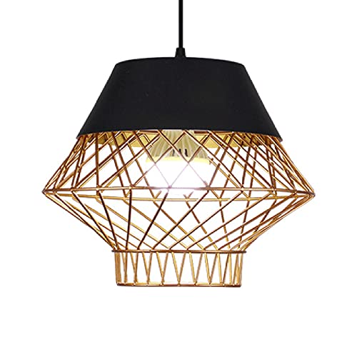 Lampe suspendue en métal chic pour sublimer l'entrée d'un hôtel
