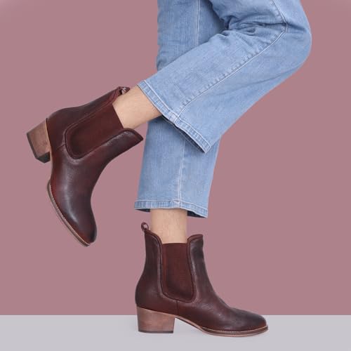 Image of Women's Classic Chelsea Ankle Boots