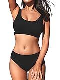 ÜBER MICH: Zweiteiliger Bikini, U Ausschnitt, Breite Träger, Zierausschnitten an den Seiten, Cheeky-Bikinihose mit hohem Beinausschnitt, Schlichtes Design