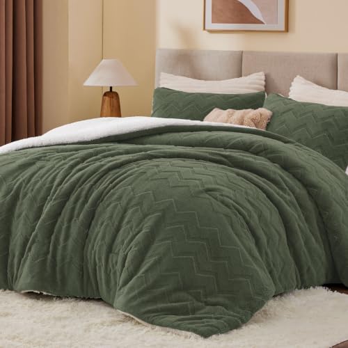 Image of BEDELITE Fluffy Sherpa Queen Comforter Set,Dark Green
