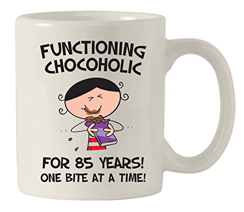 Funcionamiento de la mujer Chocaholic desde 1931 85th taza de cerámica de cumpleaños