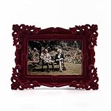 FOLKOR 5x7 Retro Picture Frame for Tabletop Gallery Wall Decor, Vintage Ornate Photo Frame with Real Glass for Living Room Bedroom, Small Rococo Decorative Frame for Oil Paintings Posters (Wine Red)