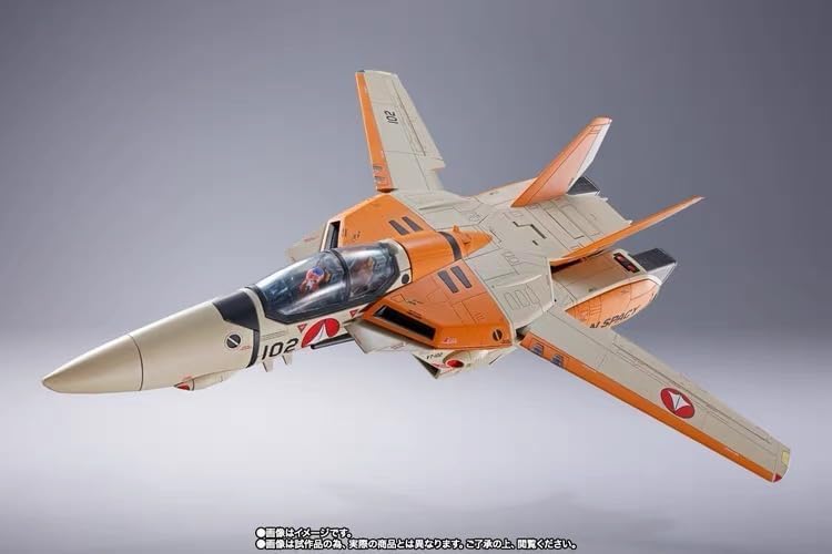 Amazon.com: DX VF-1D Valkyrie Fan Racer Action Figure Toy New in