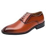 Élevez votre garde-robe formelle avec ces chaussures habillées en cuir verni à enfiler for hommes. Parfaites for les occasions professionnelles ou mariage, ces chaussures offrent un look pointu et moderne qui se démarque tout en conservant un classique. Le style ajoute une touche sophistiquée à votre ensemble.