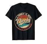 nicolas cage oggi Ti chiami Nicola e ne sei orgoglioso? Indossa questo outfit con un fantastico look vintage e retrò durante la tua prossima passeggiata. Un grande regalo per Natale, compleanno e festa del papà.