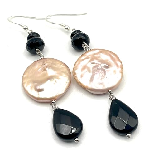 Boucles d'oreilles perles roses baroques et agate noir célébrant la beauté singulière