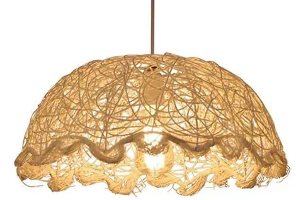 Luminaires vintage en forme de dôme tissé pour corriger un éclairage trop agressif