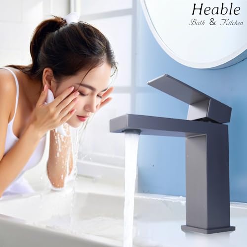 Robinet mitigeur de lavabo carré sans fuite avec flexibles inclus
