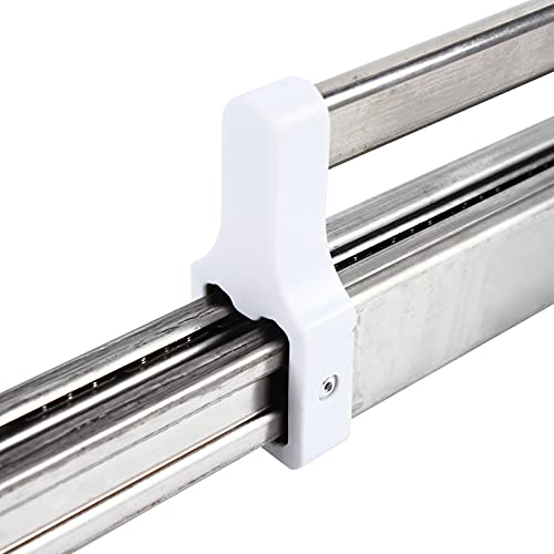 Tringle de penderie extensible en acier pour optimiser les placards profonds