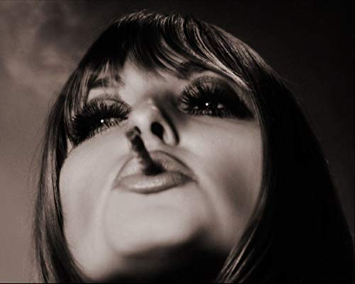 fotos4you Sharon Tate 8 x 10 / 8x10 Glossy Photo Picture Image 4, Black & White