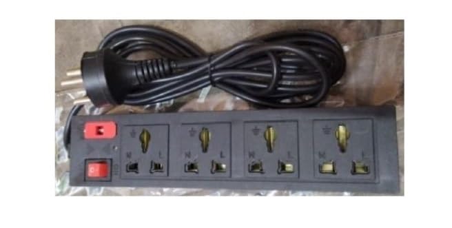 Electric Socket with Switch and Fuse (ES1) (for Light Products) 6 A Three Pin Socket ()