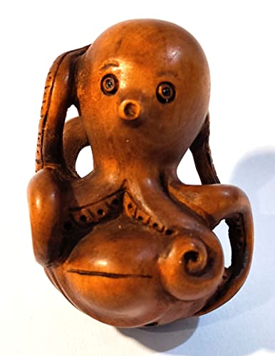 Y8290 - 2 " Hand Carved Japanese Boxwood Netsuke -