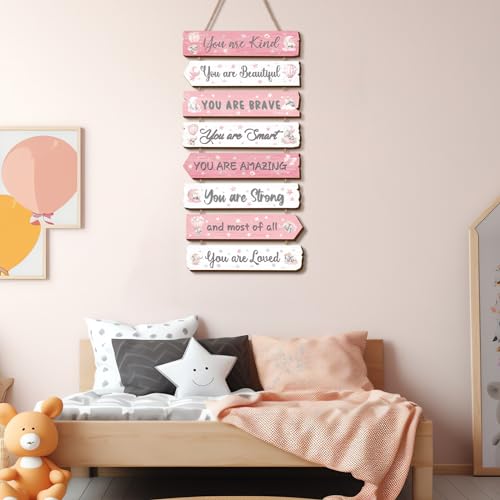 Décoration de chambre de fille : sublimez un dortoir avec l'art en bois