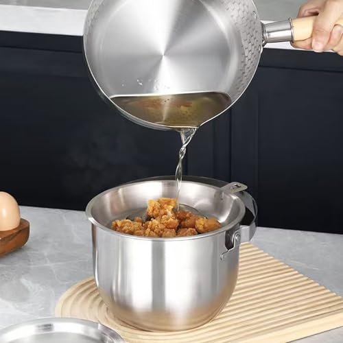 Pot de camping compact pour résoudre le manque de place en randonnée