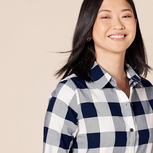 Image of Amazon Essentials Women's Regular-Fit Long-Sleeve Lightweight Plaid Flannel Shirt with Brushed Finish, Shirttail Hem