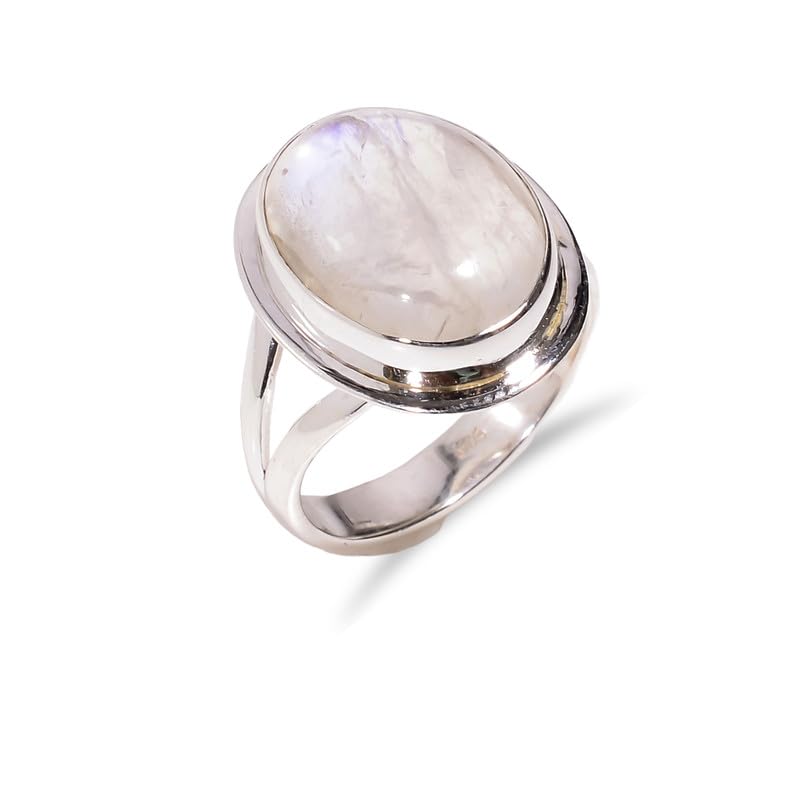 Bague minimaliste bohème en pierre de lune et argent pour sublimer votre style au quotidien