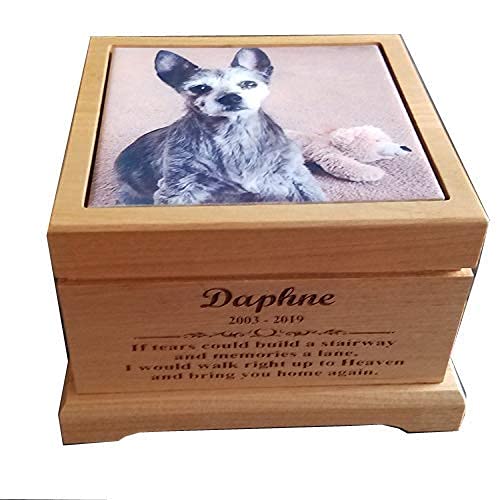 engravable pet urns