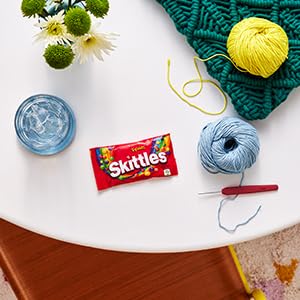 Skittles Fruits, Süßigkeiten Box 14x38g, Kaubonbons mit Fruchtgeschmack, Vegane Snacks, Süßigkeiten & Fruchtbonbons zum Teilen & Naschen für Partys, Süßigkeiten Großpackungen 4