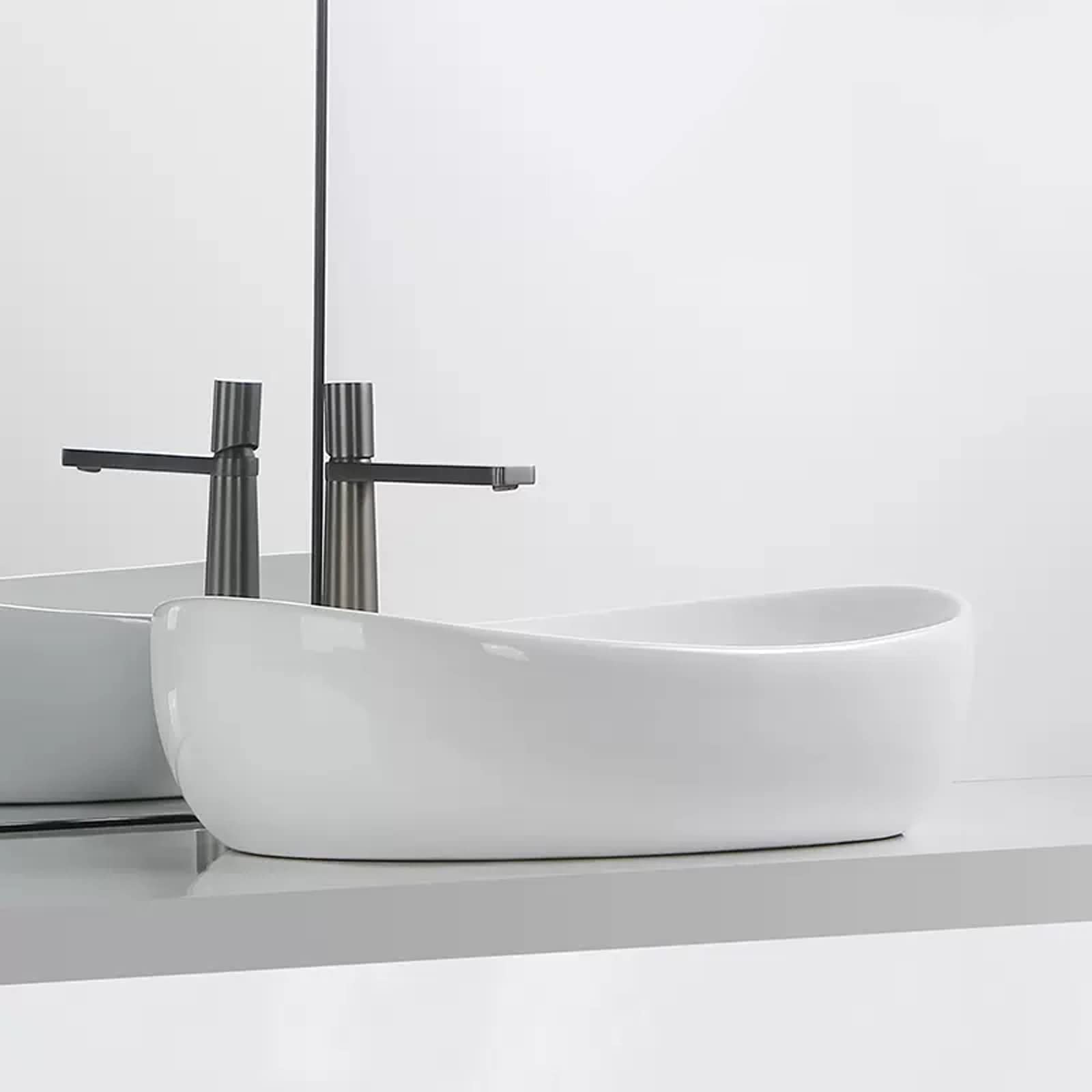 Lavabo da appoggio Lavandino da bagno ovale Lavabo a vasca in ceramica bianca, porcellana, Lavabo a vasca da 25,5"x 17,3" con scarico pop-up sopra l'installazione del bancone Ideale per i piani d'appo