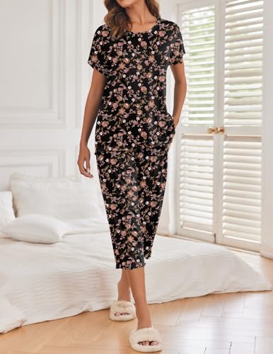 Image of Ekouaer 2 Pack Womens Pajamas Sets Short Sleeve Tops and Capri Pants Pjs Colorful Printed Sleepwear Sets