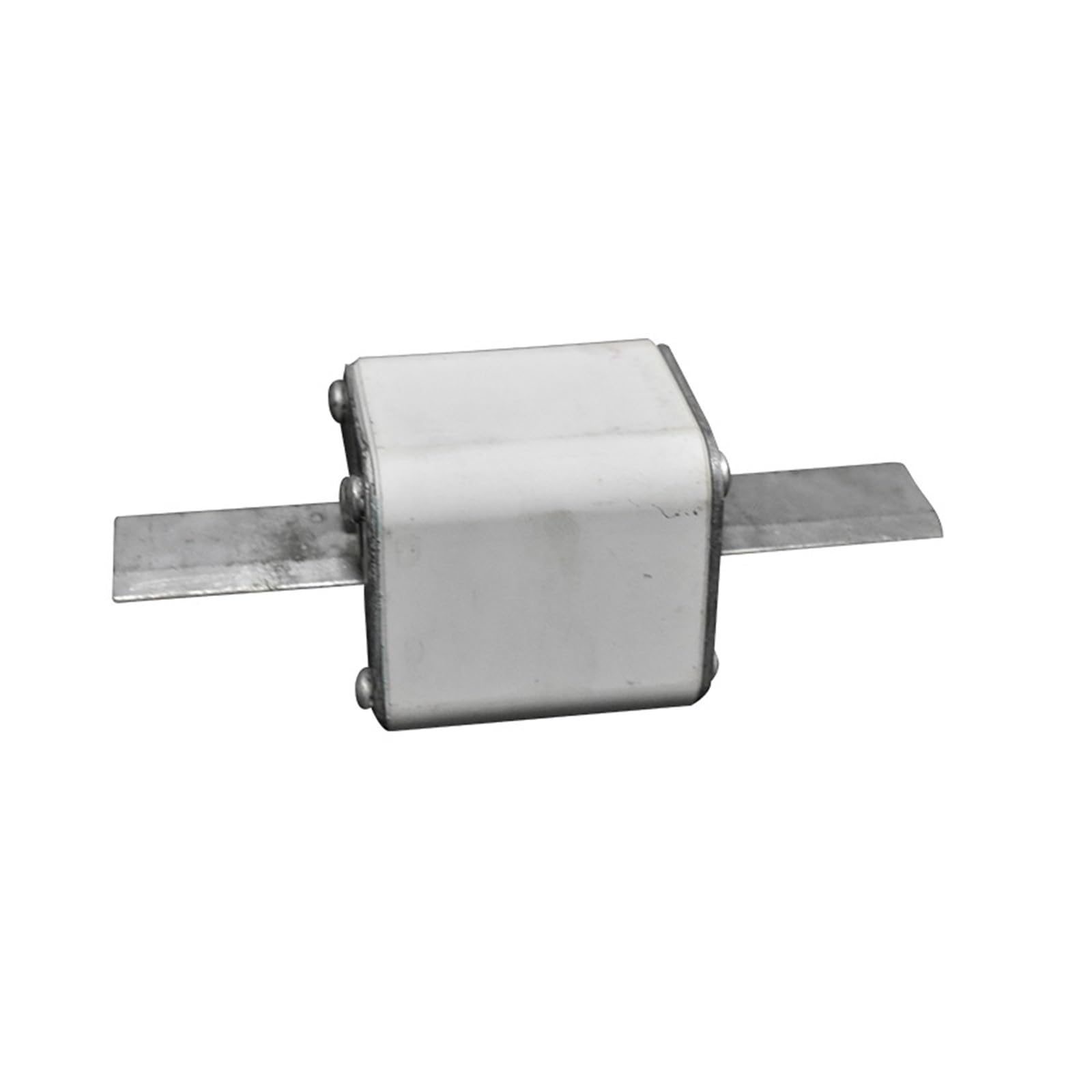 Fusible basse tension rapide 170M5813 cali-bre 1100A pour protection de convertisseur de puissance