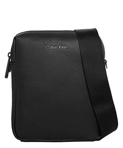 STILE E PRATICITÀ: Questa borsa a tracolla è particolarmente apprezzata per la sua dimensione maneggevole. È dotata di una pratica cerniera in alto per tenere ogni cosa al sicuro e a portata di mano.