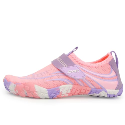 Zapatos acuáticos para niñas que protegen sus pies en la playa y la piscina
