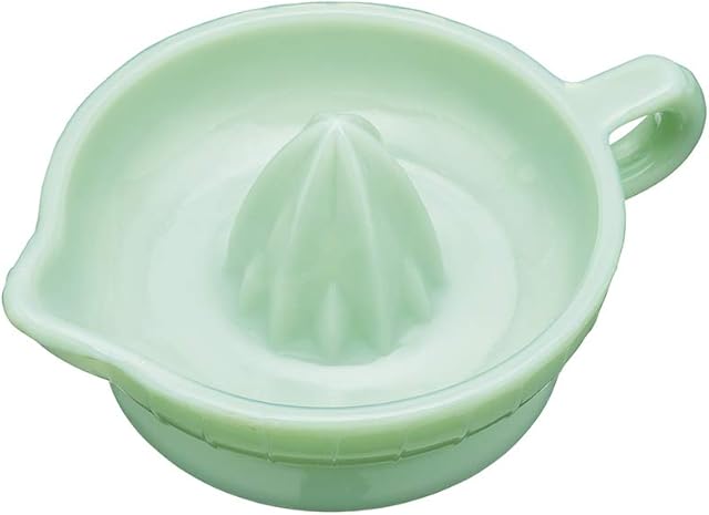 KitchenCraft KCJUICEGRN Milk Glass Lemon Squeezer/Citrus Juicer, Jade Green
