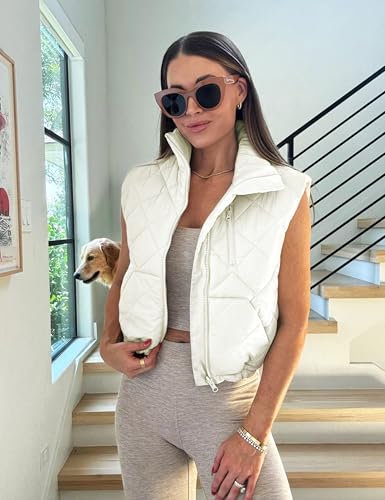Quilted Vest Women Winter Crop Puffer Vest Lightweight Sleeveless Warm Padded Jacket with Pockets2