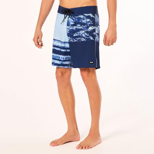 Oakley Men's Swell Line Recycled 18" Boardshort4