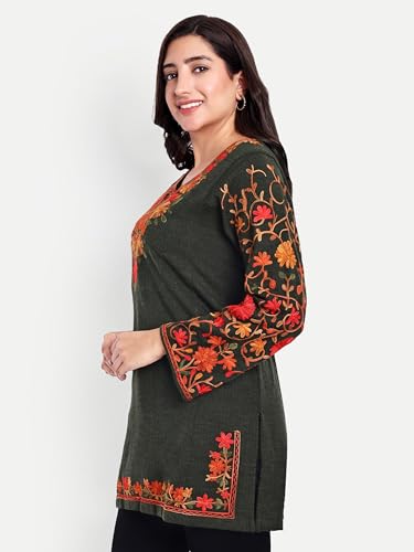 Image of HAUTEMODA Women Woollen Short Kashmiri Embroidery Phiran Kurta