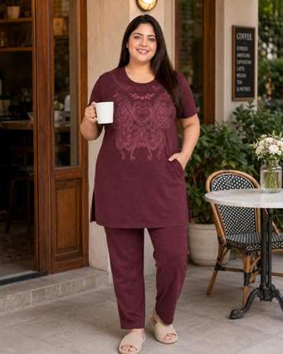 Image of In Love Women's Printed Cotton Plus Size Longline T-Shirt with Pockets | Cotton fabric - soft longline T-shirt with easy plus-size fit