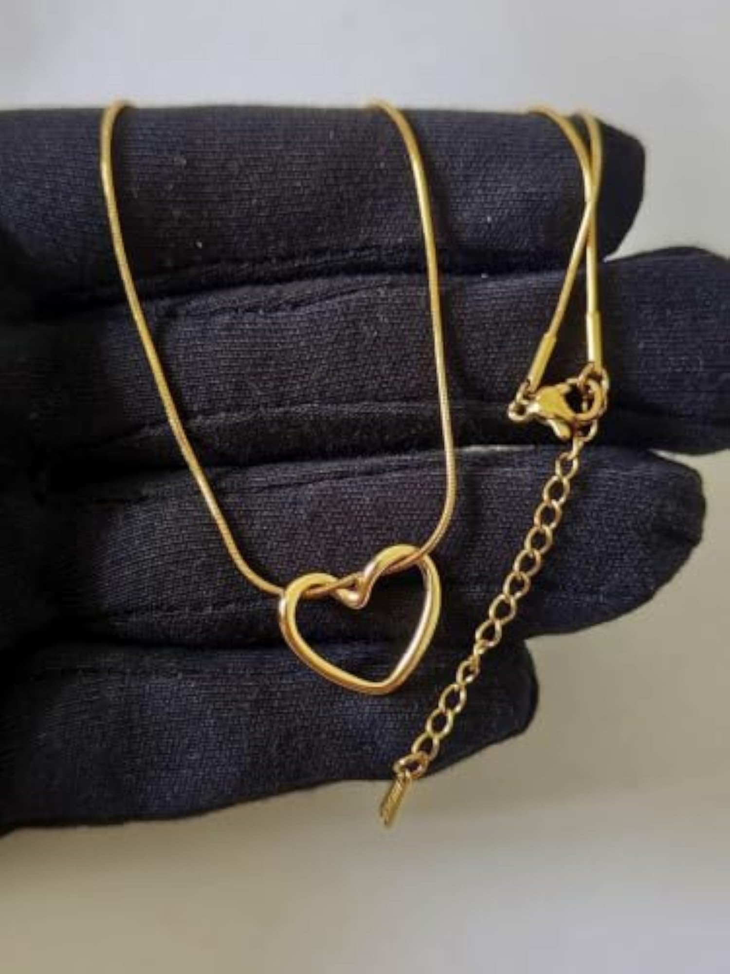 Women's Heart Shape Love Locket Pendant Necklace, 18K Gold Plated