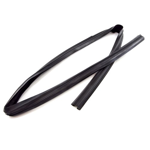 Omix-Ada | 12303.74 | Door Glass Channel Seal, Front, Right | OE Reference: 55235172 | Fits 1984-1996 Jeep Cherokee XJ