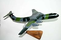Vista 4 de Lockheed Martin® C-141B Starlifter, comando militar de puente aéreo MAC, modelo de escala de caoba de 18 pulgadas