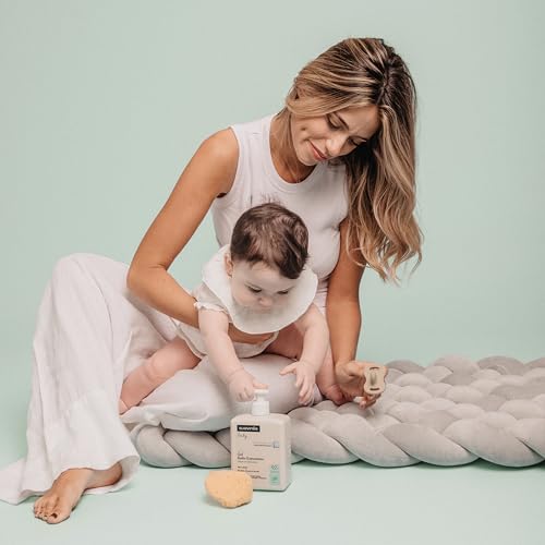 Miniatura 9 de Suavinex, Gel - Champú Para Bebés, No Pica En Los Ojos, Con Espuma Y Aroma Baby Cologne, Apto Para Pieles Sensibles Y Recién Nacidos, 93 Ingredientes De Origen Natural, Para Piel Y Cabello, 500 Ml