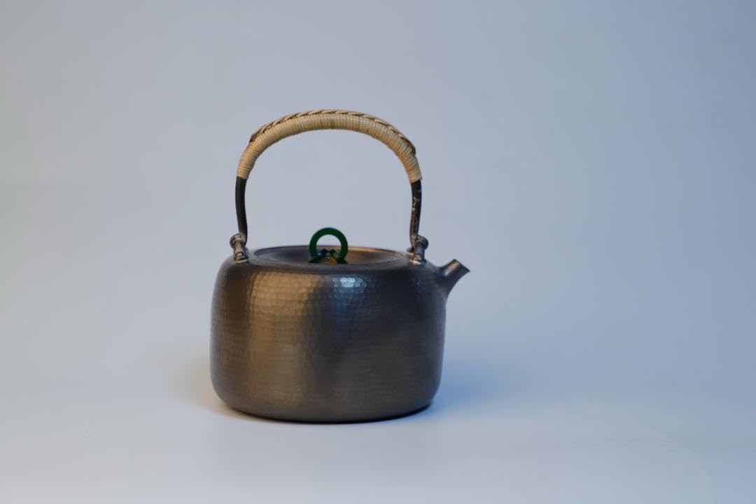 純銀製 鎚目打 三環玉摘 湯沸 銀瓶 煎茶道具