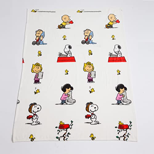 Kanguru Snoopy Decke aus weichem Fleece Weiche und warme Mikrofaser, Weihnachten oder für eine bequeme Entspannungscouch, TV-Plaid-Erdnüsse, 100% Polyester, weiß, Einheitsgröße - Image 6