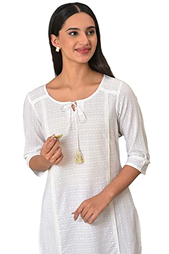 Image of Aurelia Women's Cotton Regular Fit Solid Regular Panelled Round Neck Kurta