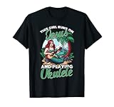 Esta camiseta de guitarra vintage es una gran idea para las personas que aman recibir guitarra como Life is Full of Important Choices - Camiseta de guitarra, púas de guitarra, cuerdas de guitarra, correa de guitarra, amplificador de guitarra, cable de guitarra, afinador de guitarra y pedal de guitarra.