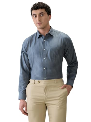 Image of Park Avenue Men Regular Fit Structure Pattern Cotton Polyester Blend Semi Cutaway Collar Full Sleeve Formal Shirt
